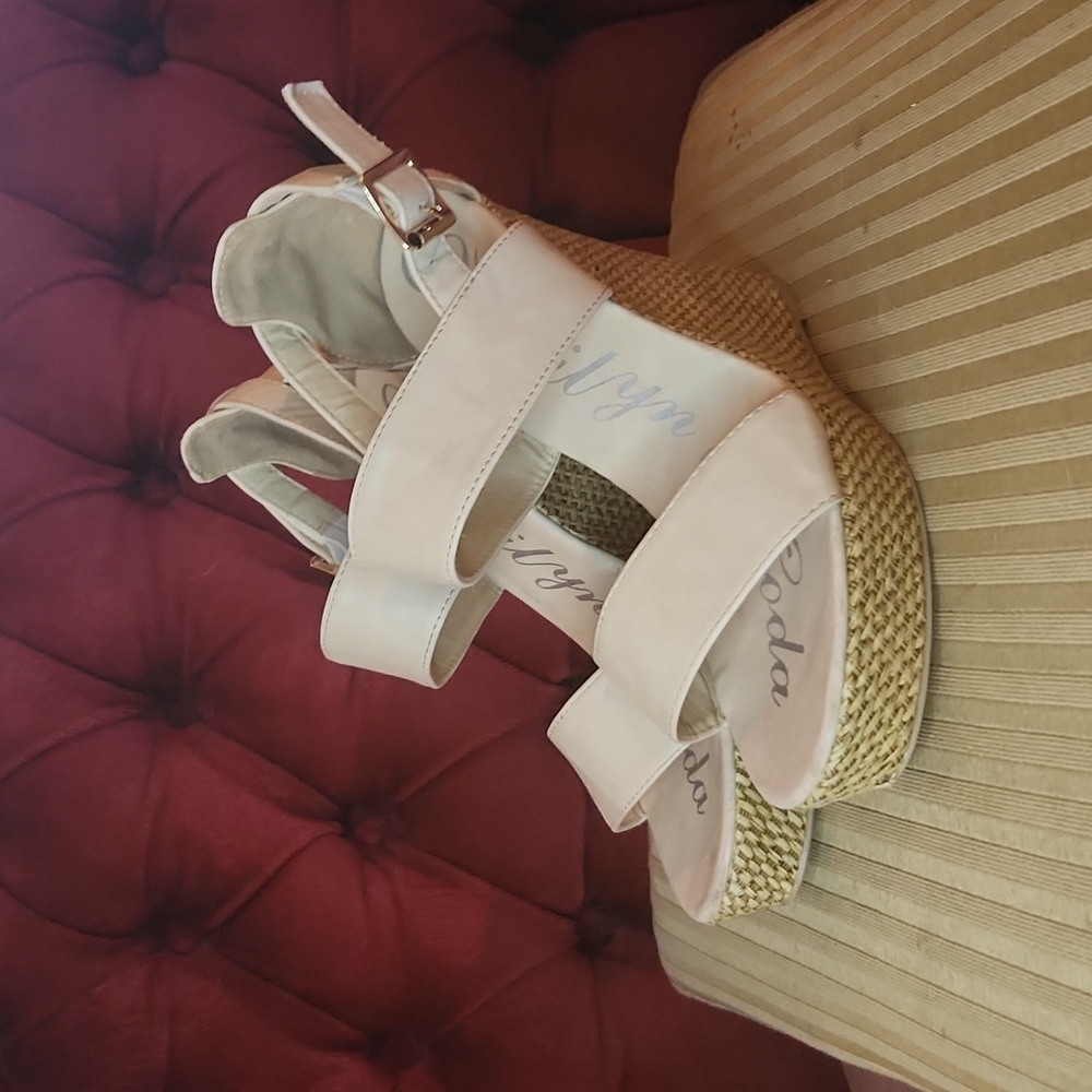 Boho wedge peep toe shoes